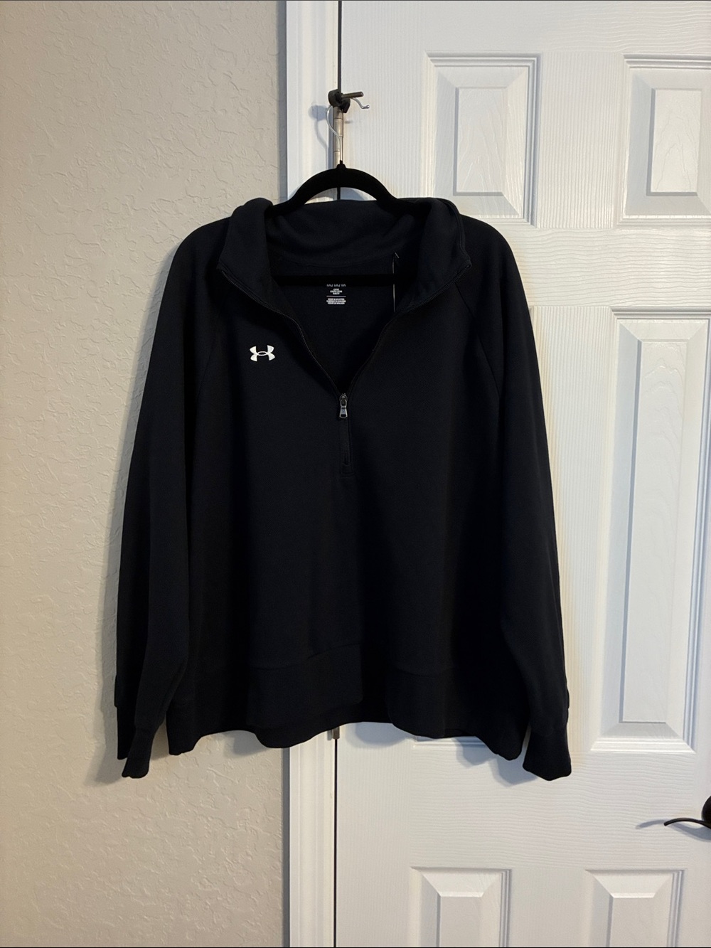 Under Armour Men’s Black Half-Zip Performance Pullover